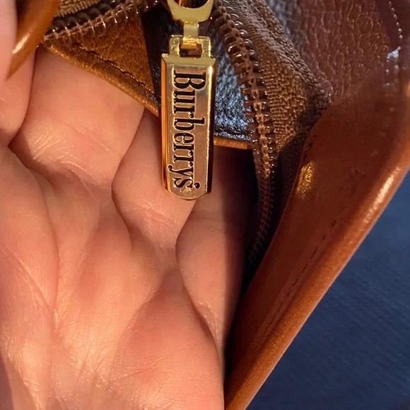 Burberry Tan Leather Clutch - Picture 12 of 14